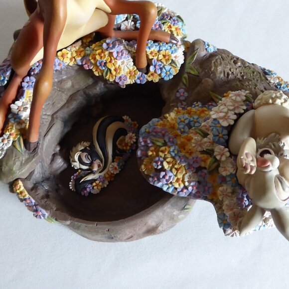 NEW 2001 DISNEY MARKRITA 60 BAMBI THUMPER FIGURE & HIDDEN PIN DRAWER - Picture 9 of 16